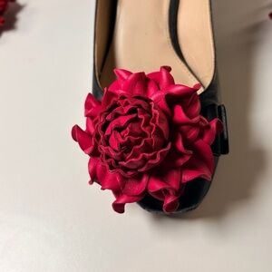 Fuchsia Leather Flower Shoe Clips